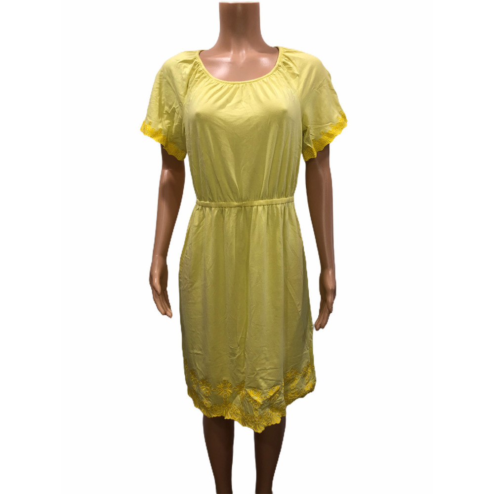 Liz Claiborne New York Short Sleeves Knit Dress with Embroidery Small Size